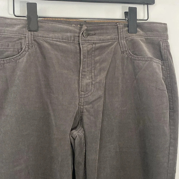 Old Navy, The Sweetheart Style Women’s Size 10 Pants - Picture 5 of 10